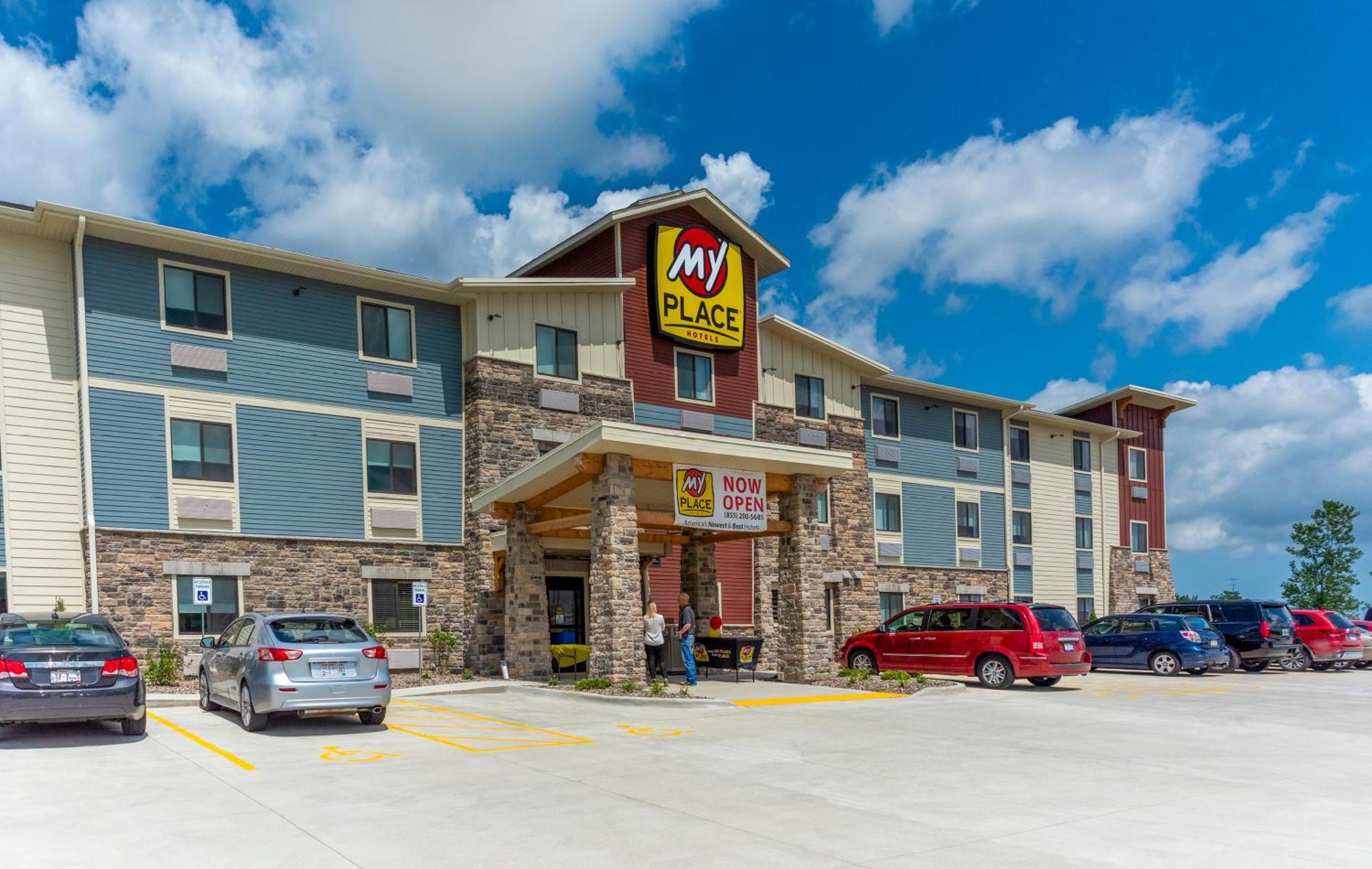 My Place Hotel-mount Pleasant, Wi Hotel 2*